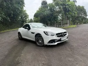 Mercedes Benz SLC 180 AMG Line Night Pack 2019