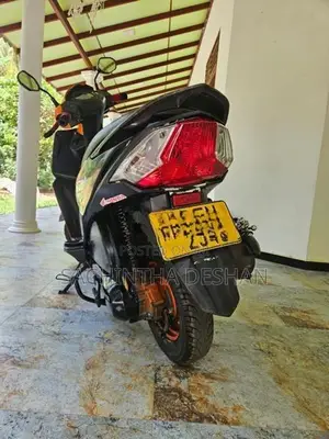 Honda Dio 2018
