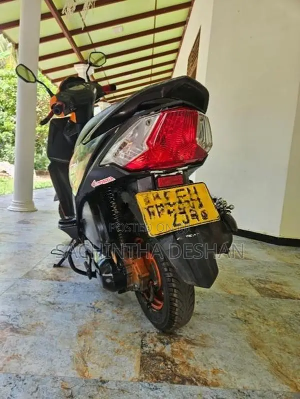 Honda Dio 2018