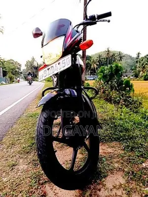 Bajaj Platina 100 2015