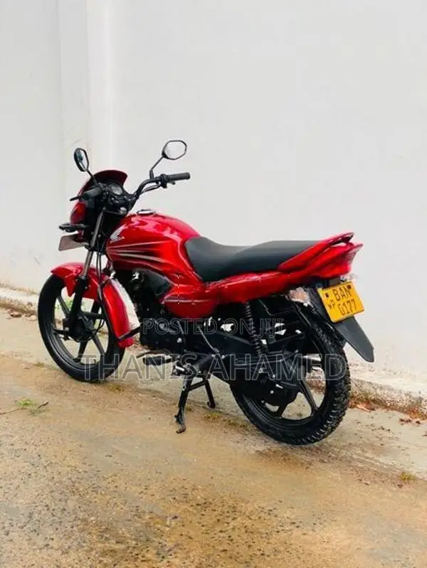 Honda Dream 2012