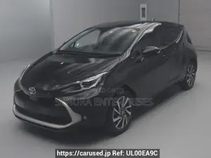 Toyota Aqua MXPK11 Wiper Panel