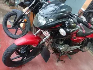 Bajaj Pulsar 150 2016