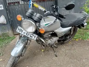 Bajaj Boxer 2003