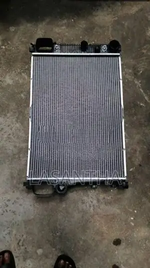 Mercedes W221 Radiator