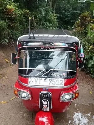 Bajaj RE 2011