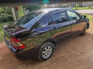 Toyota Corolla 121 "G LIMITED" 1.5c 2001