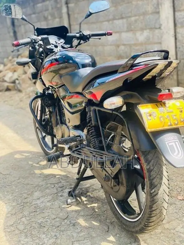 Bajaj Pulsar 150 2011