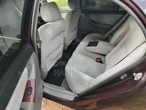 Toyota Corolla 121 "G LIMITED" 1.5c 2001