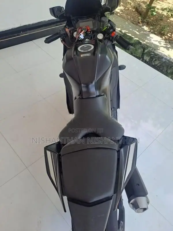 Yamaha R15 2025