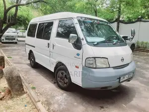 Nissan Vanette Lion Face 2007