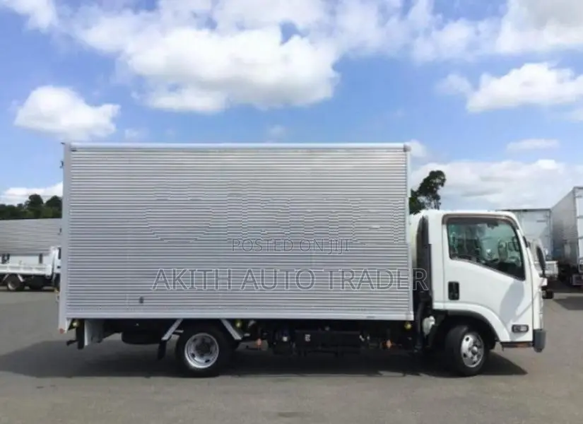 Isuzu Elf 2RG 14 2021