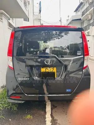 Toyota Roomy 2023