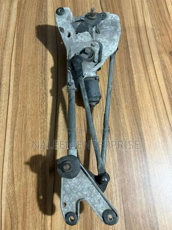Nissan X Trail T30 Wiper Inner Arm Set with Motor