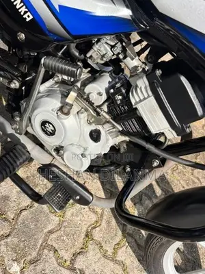 Bajaj CT100 CT 100 Es 2025