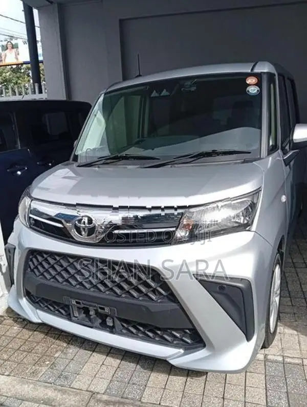 Toyota Roomy X Grade 2024