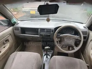 Mazda Demio 1999