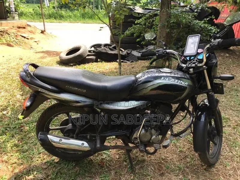 Bajaj Platina 125 2011