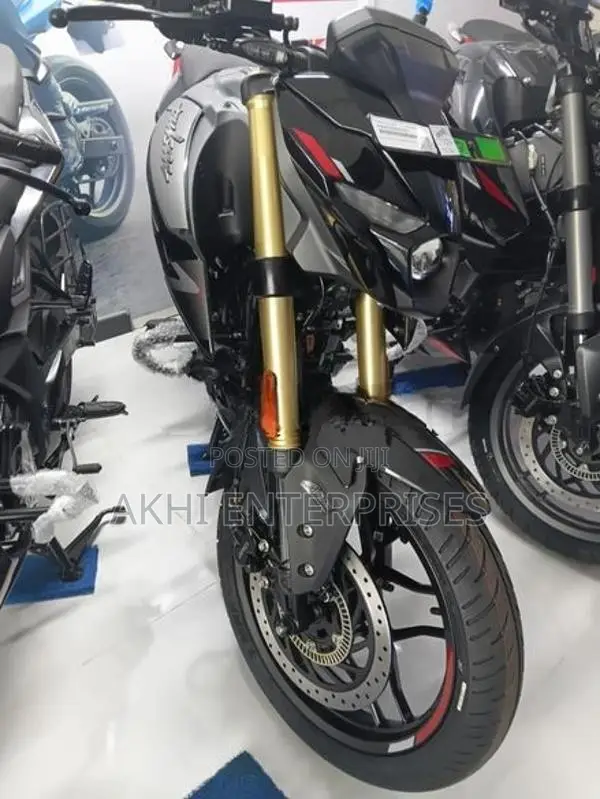 Bajaj Pulsar N160 Premium 2026