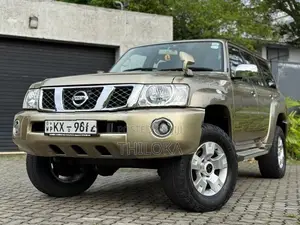 Nissan Patrol 4200cc TD42 Diesal 2014