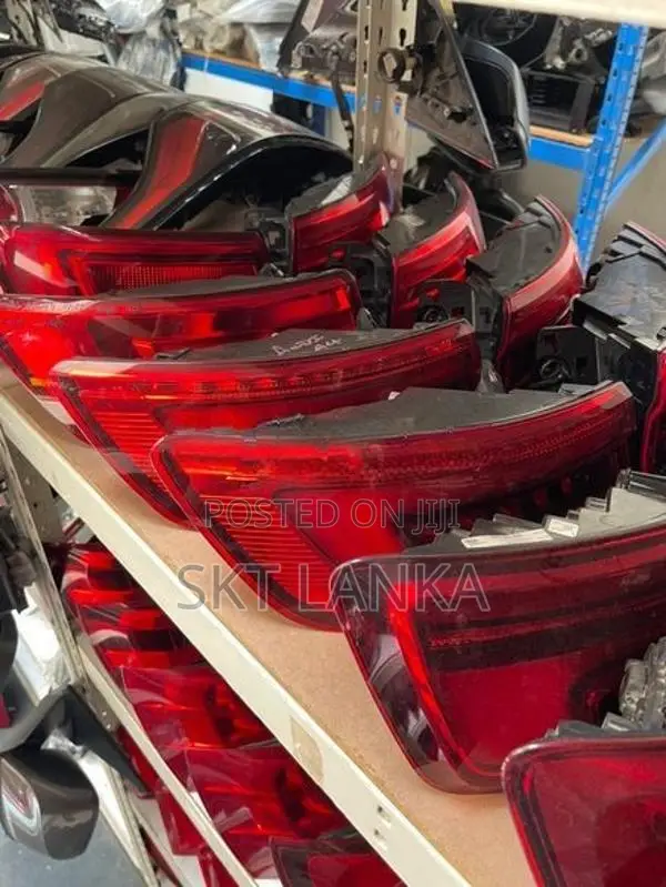 Genuine Audi A4 2019 Passenger rear bumper LED DYNAMIC Light