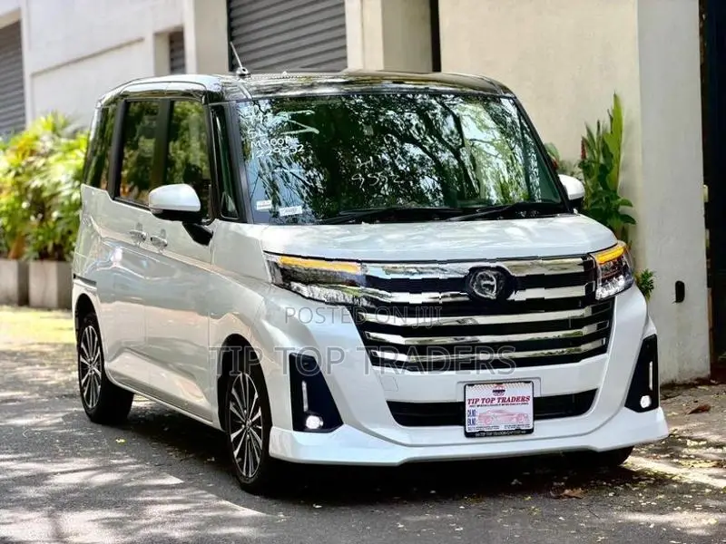 Toyota Roomy GT Custom 2026