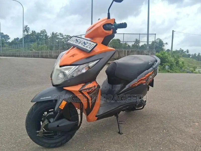 Honda Dio 2018