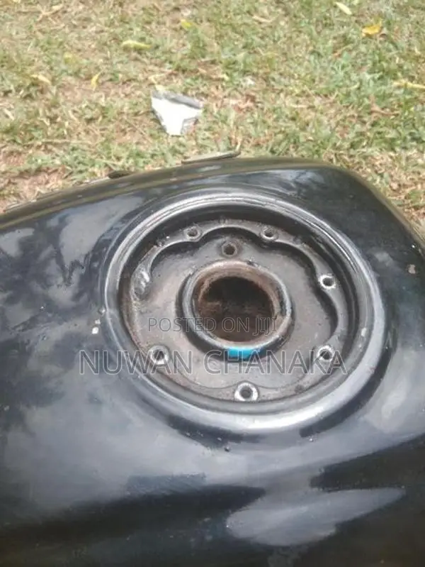 Bajaj Pulsar 150 Oil Tank