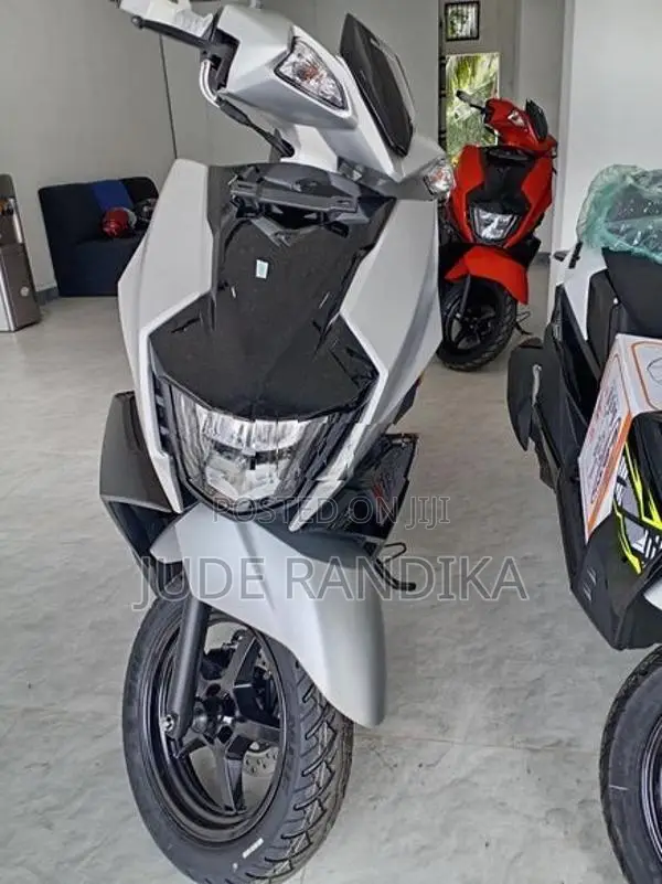 Suzuki Avenis 125 2026