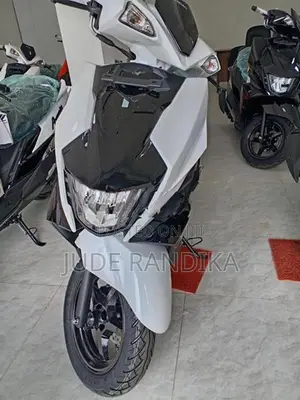 Suzuki Avenis 125 2026
