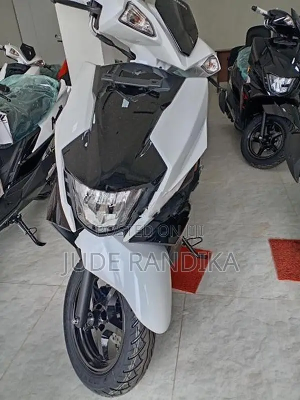 Suzuki Avenis 125 2026