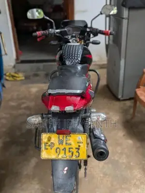 Bajaj Pulsar 150 2010
