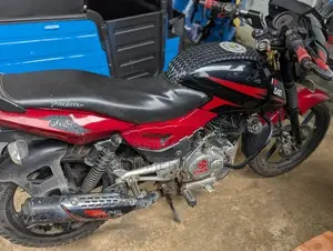 Bajaj Pulsar 150 2010