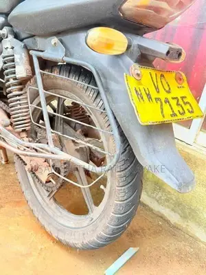 Bajaj Discover 2010