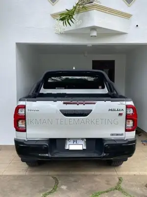Toyota Hilux 2024