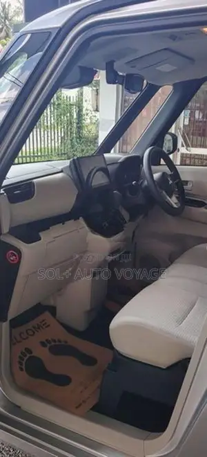Mitsubishi eK Space 2024