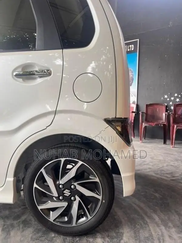 Suzuki Wagon R ZX 2025