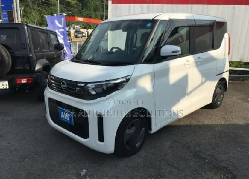 Nissan Roox X 2024