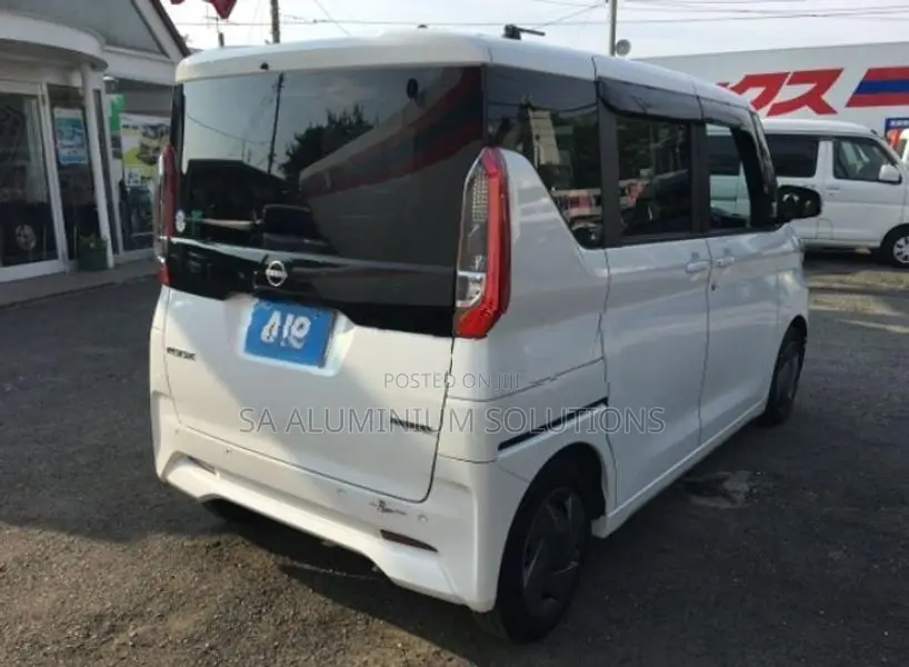 Nissan Roox X 2024