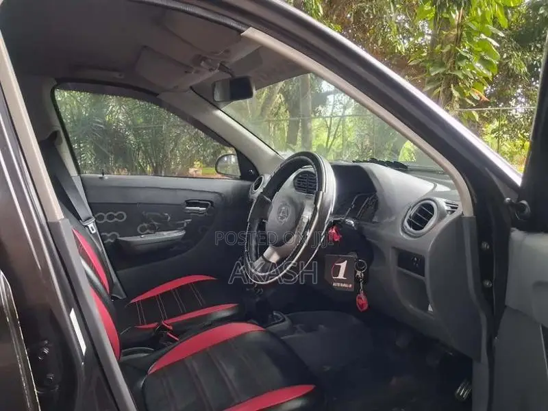 Suzuki Alto 2015