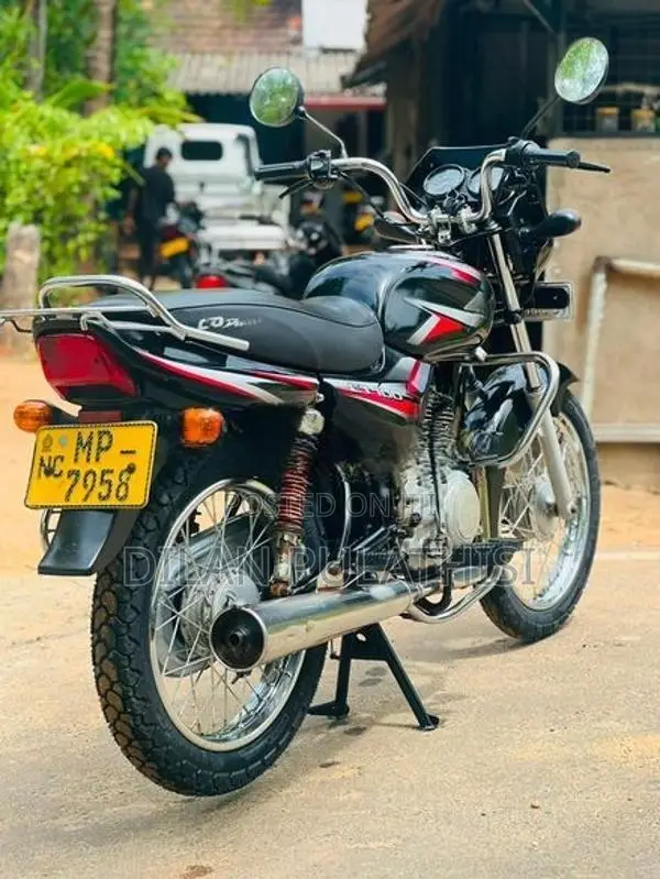 Bajaj CT100 2005