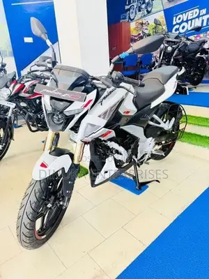 Bajaj Pulsar N160 premium 2026