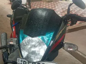 Mahindra Centuro 2017