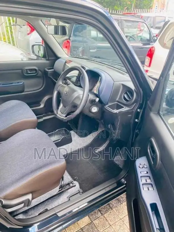 Suzuki Alto 2024