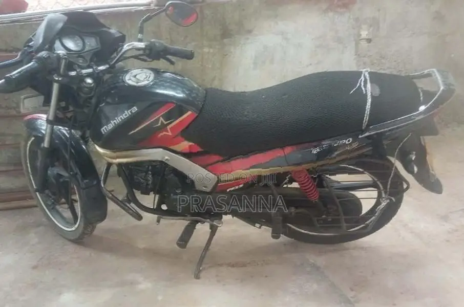 Mahindra Centuro 2017