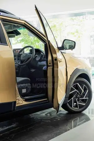 Mahindra XUV 3XO AX7L 2026