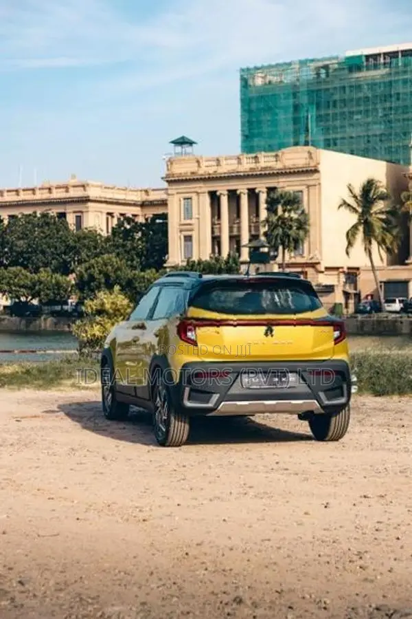 Mahindra XUV 3XO AX7L 2026