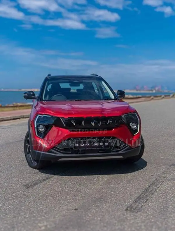 Mahindra XUV 3XO AX7L 2026