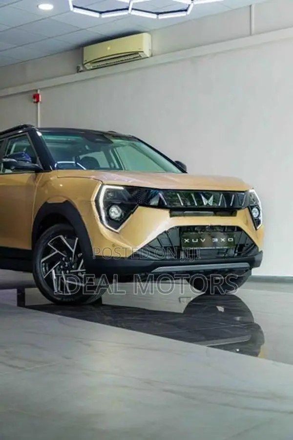 Mahindra XUV 3XO AX7L 2026