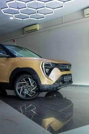 Mahindra XUV 3XO AX7L 2026